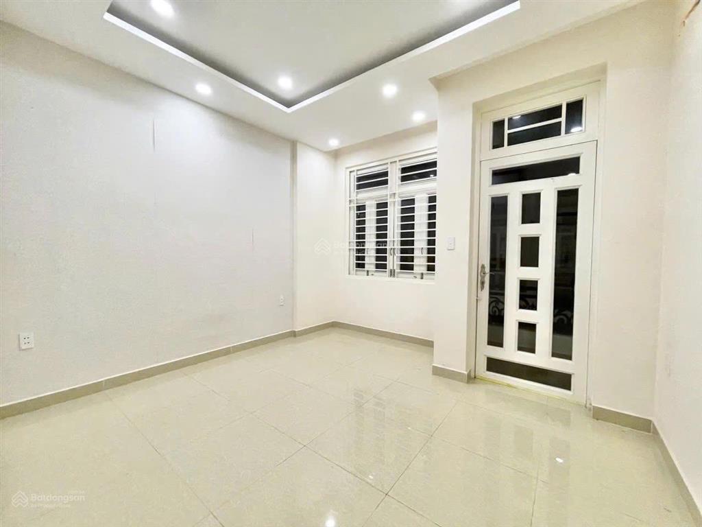 Cho thuê nhà 4 tầng 520 quốc lộ 13 đối diện vạn phúc thủ đức 16 triệu/tháng