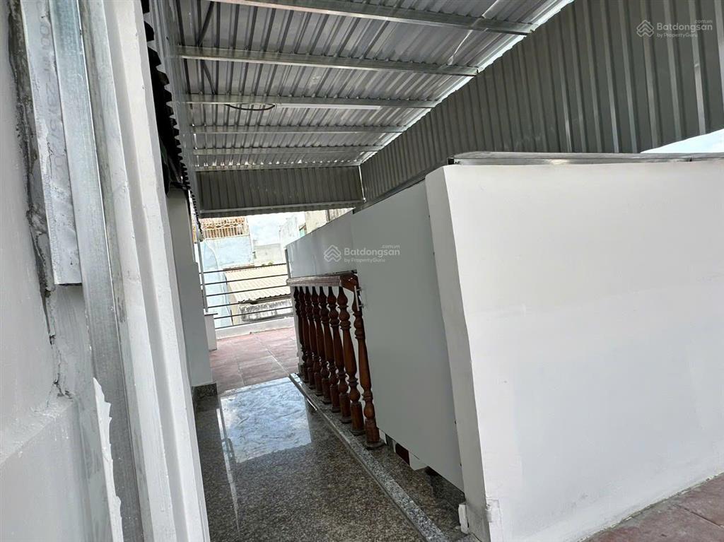 Nhà 2 lầu đúc btct sổ hồng riêng 3,6 tỷ đường số 38 giao hiệp bình thủ đức