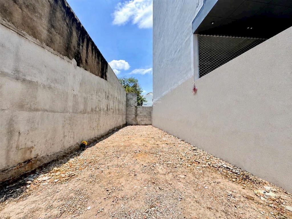 Giảm mạnh 3 tỷ bán gấp lô đất 125m2 mặt tiền đường đặng văn bi phường bình thọ thủ đức