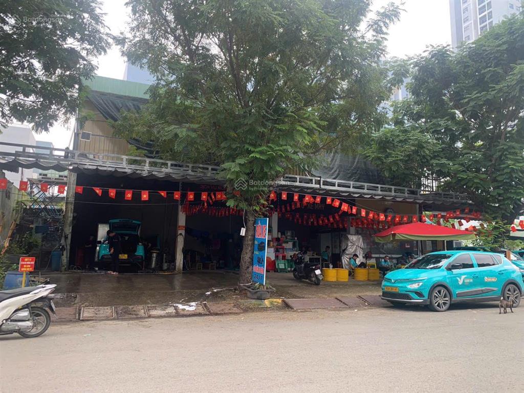 Lô góc 2 mặt tiền đường rộng 20m đẹp nhất khu navita tam bình gò dưa thủ đức, giá cực tốt