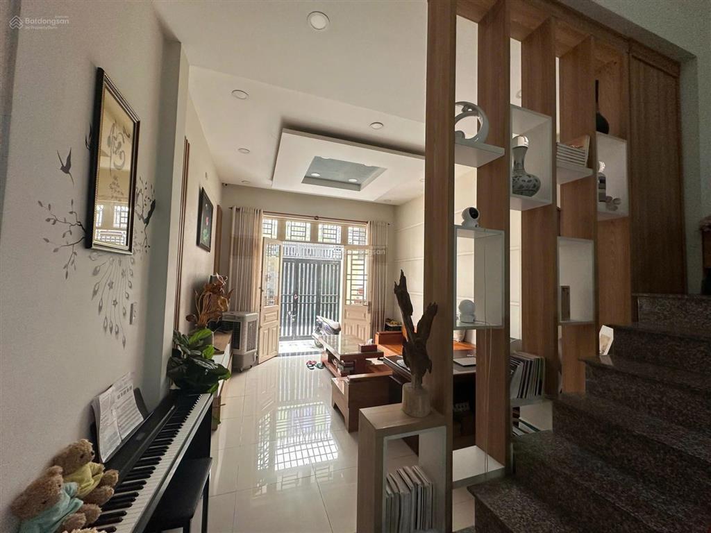 Giá tốt đầu tư, căn nhà 3 lầu hẻm xe hơi 5m quốc lộ 13 phường hiệp bình phước thủ đức