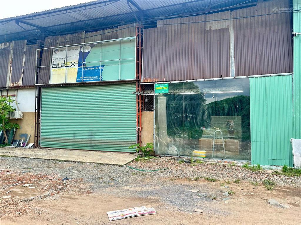 Kho 500m² có sẵn văn phòng 26 triệu/tháng đường xe tải 10 tấn thông từ quốc lộ 1k sang quốc lộ 1a