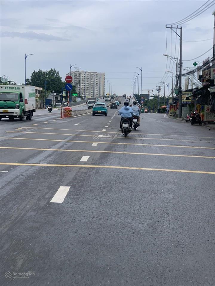 Bán gấp giá tốt lô đất biệt thự 216m đường liên phường ngay vòng xoay phú hữu, quận 9