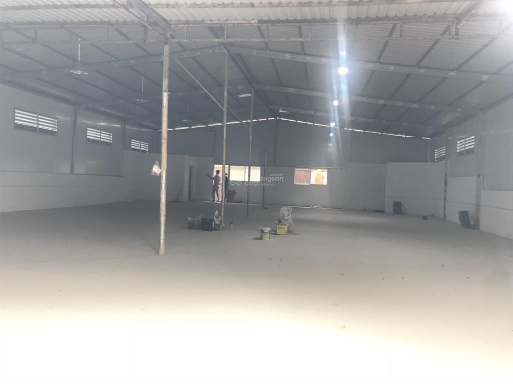 Kho 400m cho thuê 20 triệu đường linh trung gần cocacola xa lộ hà nội và lê văn chí thủ đức