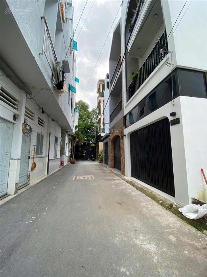 Nhà 4 lầu thu nhập 25 triệu, hẻm xe hơi đường quốc lộ 13 hiệp bình quận thủ đức