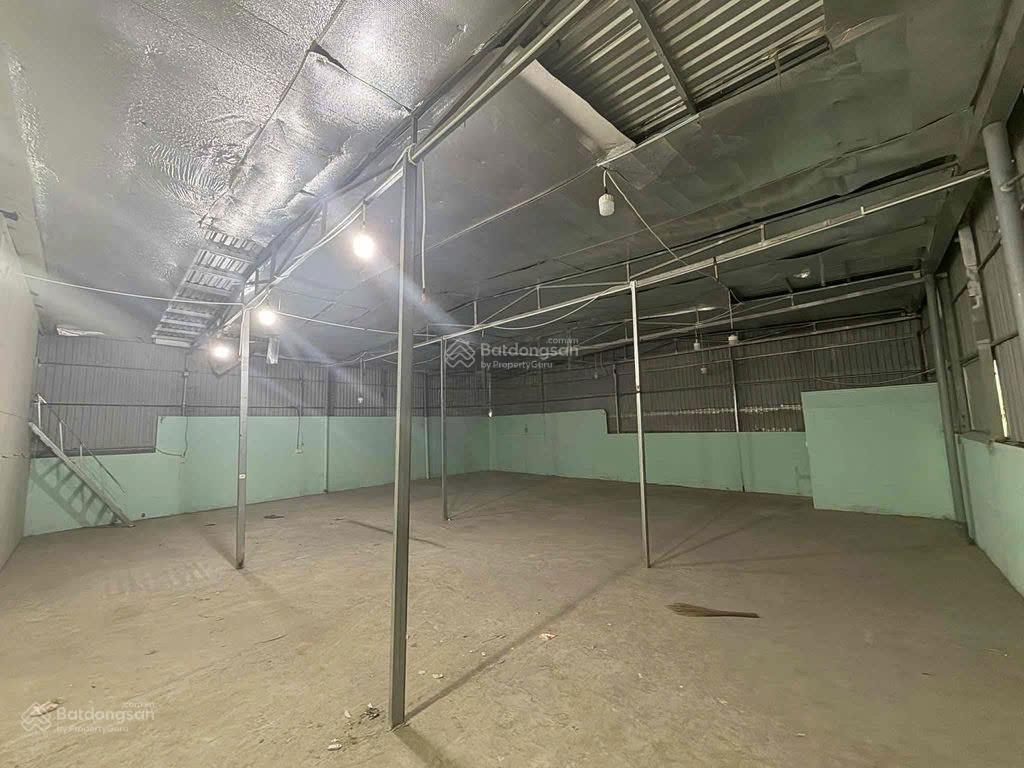 Kho mới 400m giá 30 triệu đường tam bình gần hiệp bình phường hiệp bình chánh, có văn phòng
