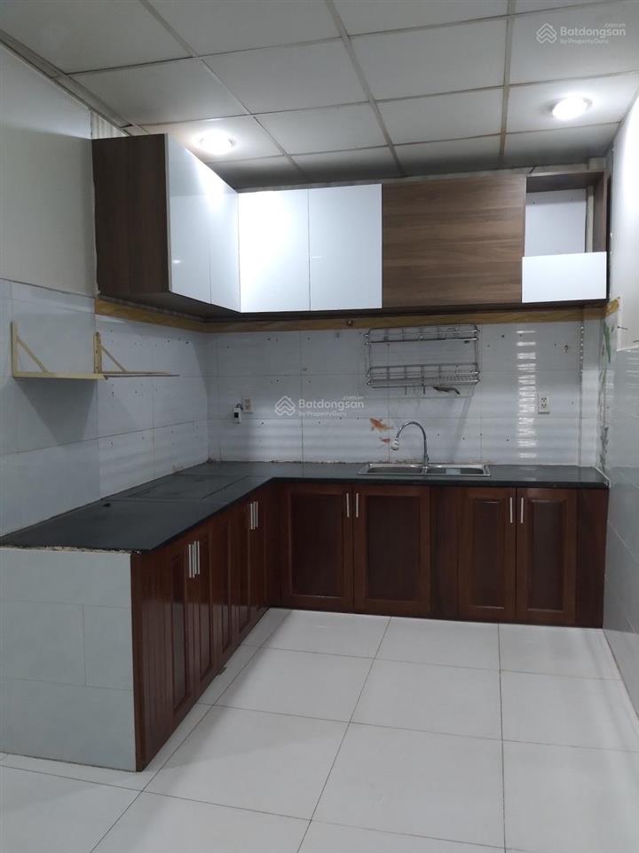 Nhà hẻm 2 xe hơi quốc lộ 13 đối diện kđt vạn phúc city thủ đức, vừa ở vừa kinh doanh 10 triệu/tháng