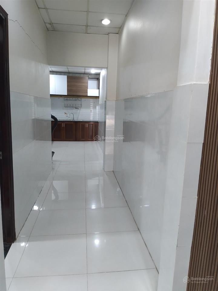Nhà hẻm 2 xe hơi quốc lộ 13 đối diện kđt vạn phúc city thủ đức, vừa ở vừa kinh doanh 10 triệu/tháng