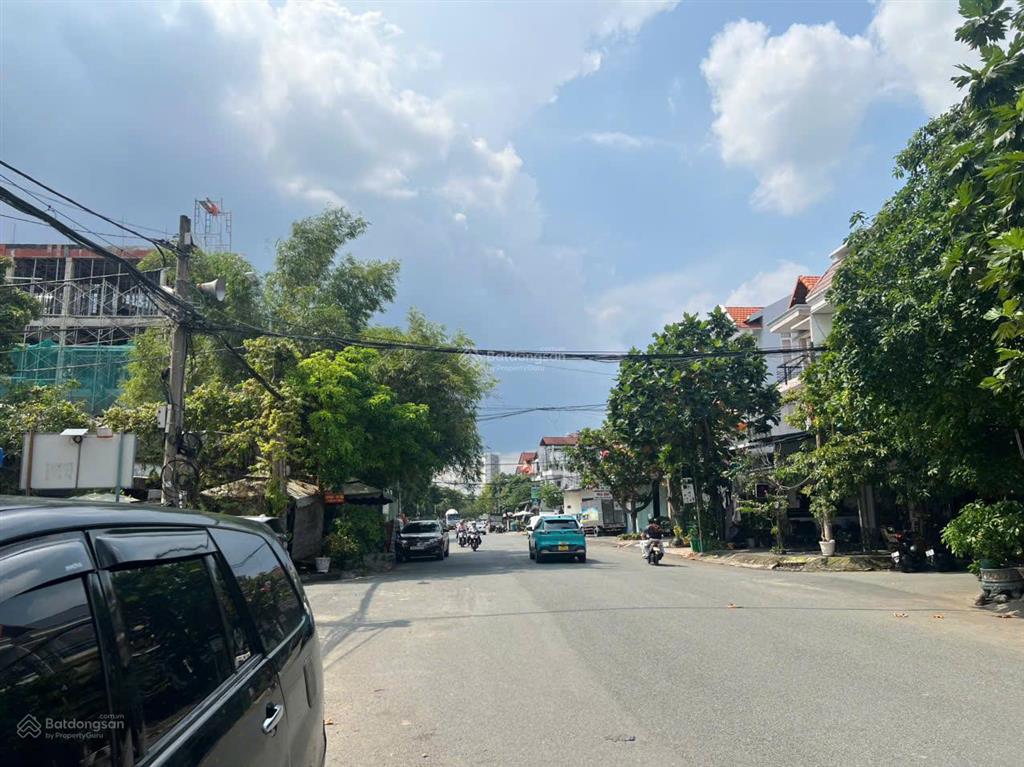 Kẹt tiền giảm mạnh 1,5 tỷ lô đất mặt tiền đường số 25 gần sông sài gòn, sổ hồng 120m