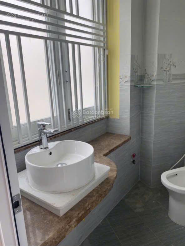Bán gấp nhà 5 tầng mặt tiền đường nguyễn văn đậu gần lê quang định, sổ hồng hoàn công 12,9 tỷ
