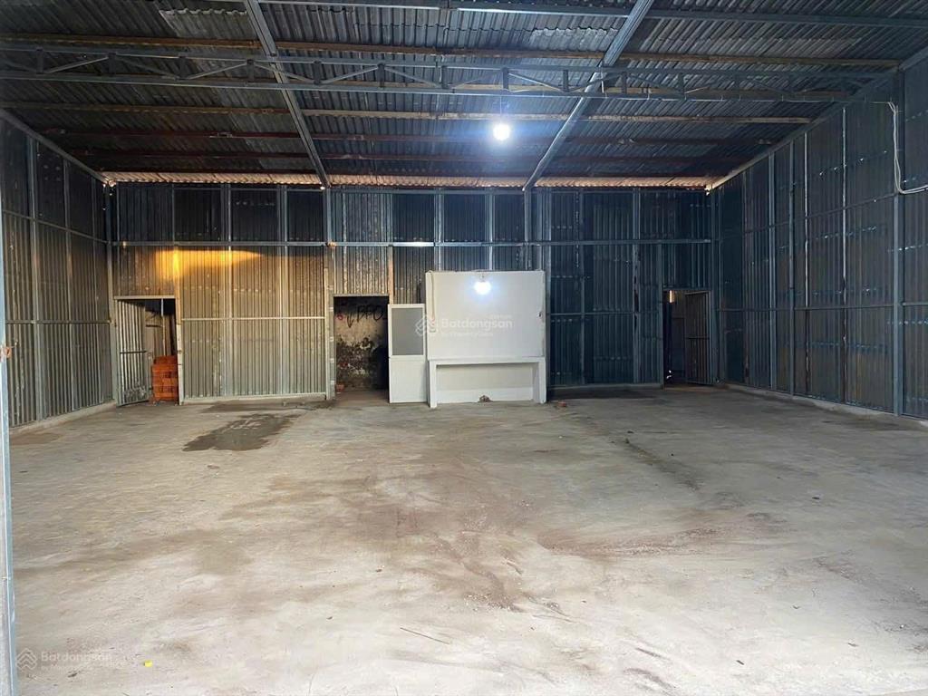 Cho thuê kho 200m2 giá 10,5 triệu/tháng đường nhựa 10 ngô chí quốc 400m là chợ nông sản thủ đức