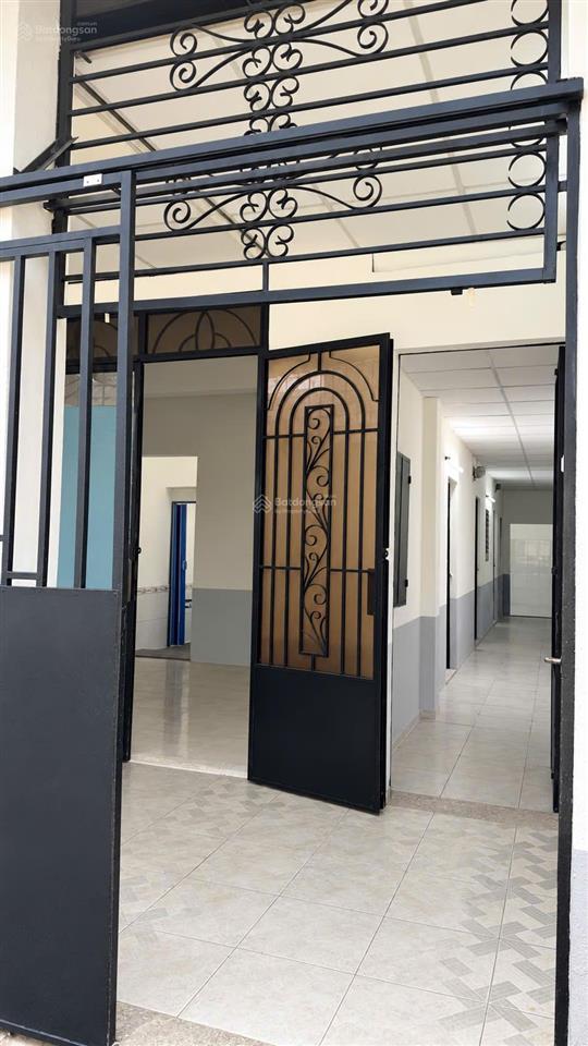 Nhà trọ 90m2 đường hẻm xe hơi tỉnh lộ 43 gần chợ nông sản thủ đức, 7 triệu/tháng