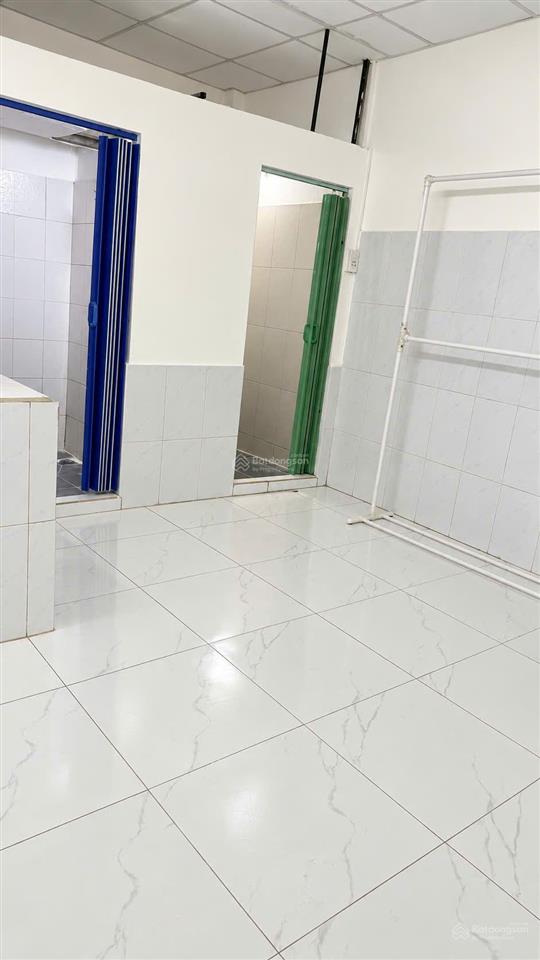 Nhà trọ 90m2 đường hẻm xe hơi tỉnh lộ 43 gần chợ nông sản thủ đức, 7 triệu/tháng
