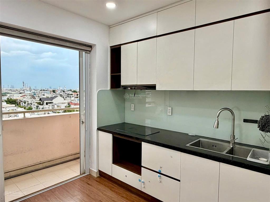 Chung cư kim sơn đường đặng thùy trâm p13 bình thạnh, sổ hồng riêng 2,7 tỷ, có thang máy