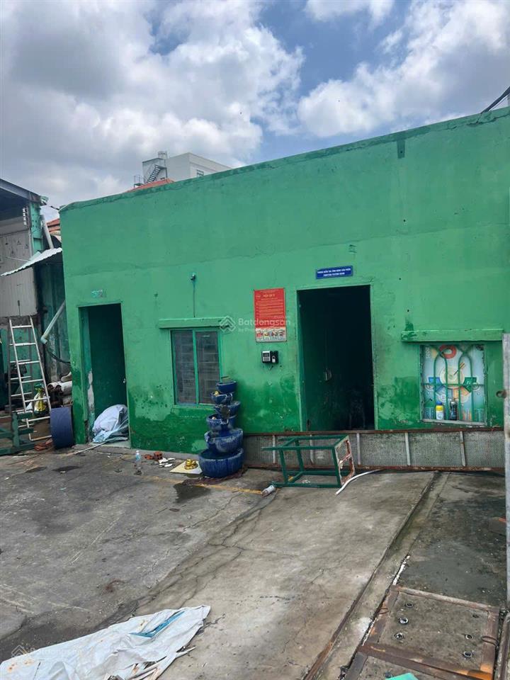 Cho thuê kho xưởng 500m2 mặt tiền đường gần quốc lộ 13 hiệp bình phước thủ đức