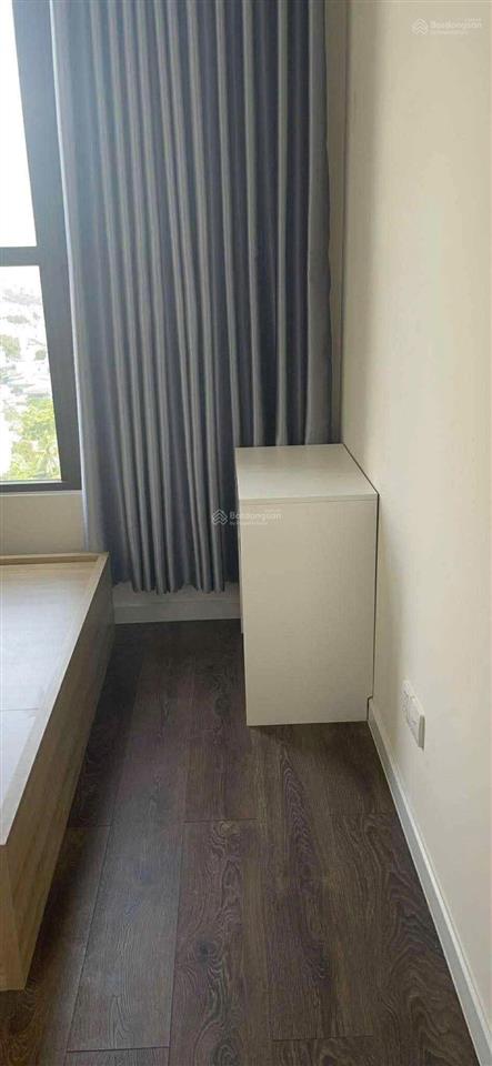Cho thuê căn hộ trong tòa khách sạn st moritz 14tr
