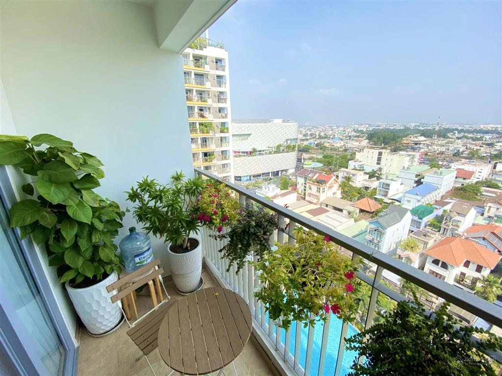 Bán cc 2pn, 2wc tại opal garden, 5,55 tỷ, tầng 11, 70m2, hot! uy tín