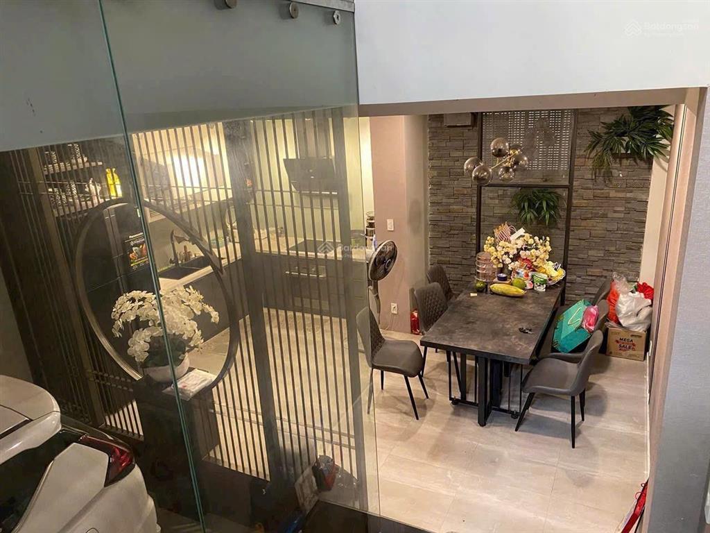 Nhà mới đẹp, gần cc 4s, linh đông, thủ đức 5x12 đúc 3 tầng kiên cố