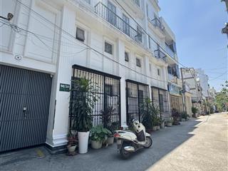 Giảm còn 13,5 tỷ chdv 20 phòng full khách dòng tiền 70tr/tháng ngay phạm văn đồng