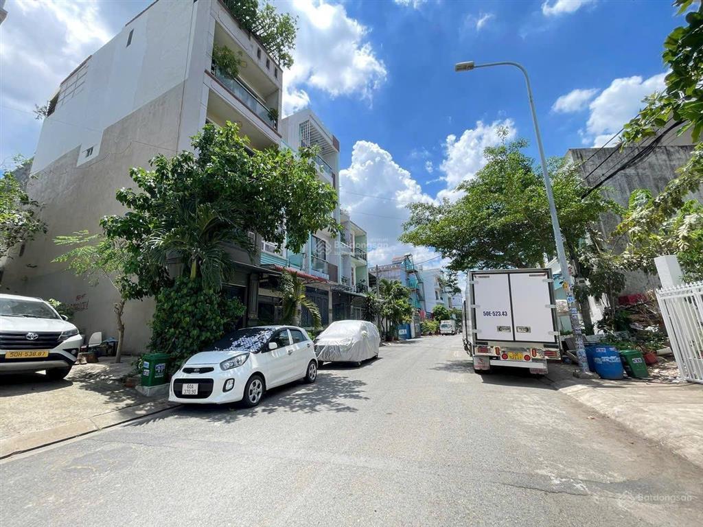 Nhà 1 trệt 2 lầu 125m sàn 3pn hẻm xe hơi chỉ 4,85 tỷ