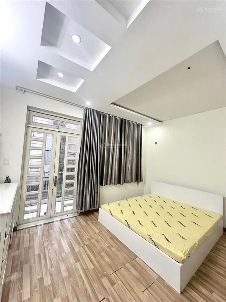 Nhà 3 tầng 54m hẻm ô tô sát khu hồng long hiệp bình phước 6,95 tỷ