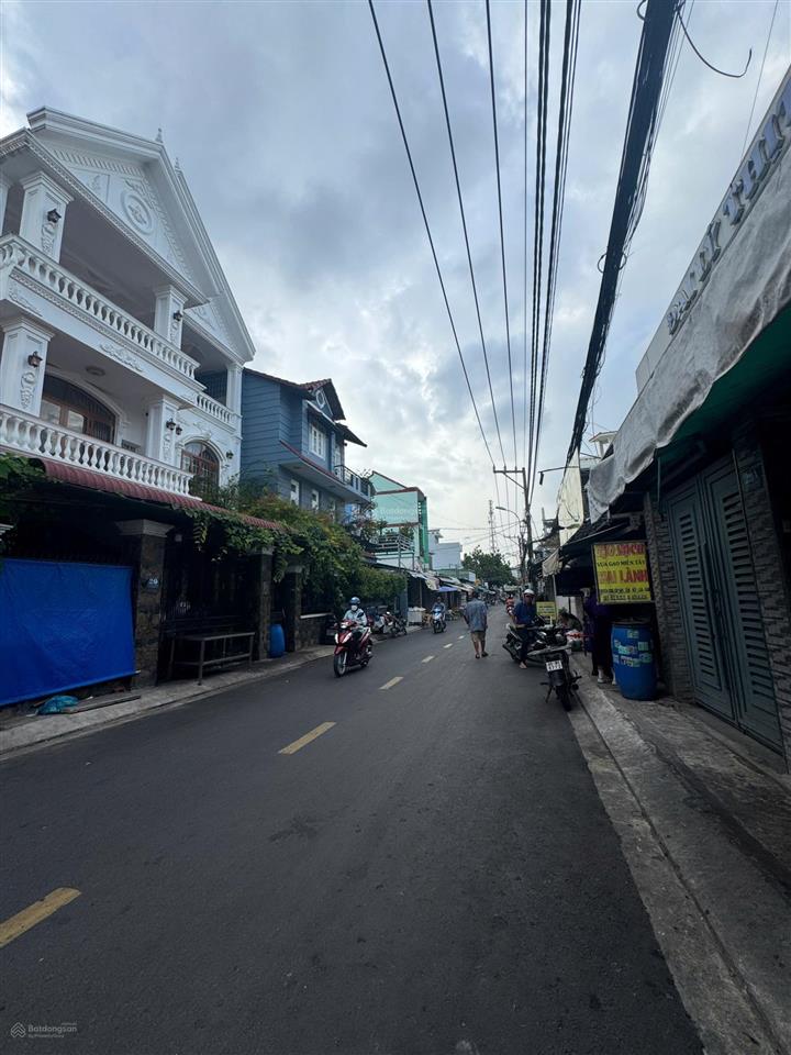 Mặt tiền kinh doanh đường 25  linh đông, ngay chợ tam hà  70.4m
