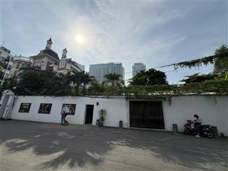 Cho thuê đất đường võ trường toản, thảo điền, 20x27m, giá 104 triệu  kí dài hạn, được xây dựng