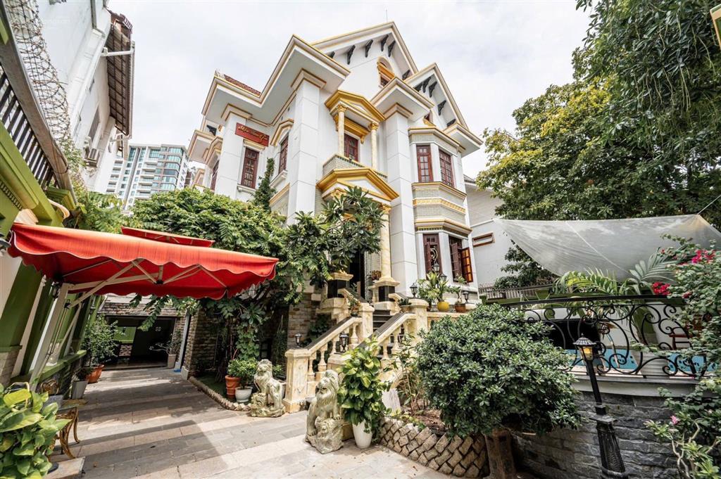 Cho thuê villa nguyễn văn hưởng, hồ bơi sân vườn, 25x25m, 130tr/thángtrệt 3 lầu, 7pn, 8wc full nt