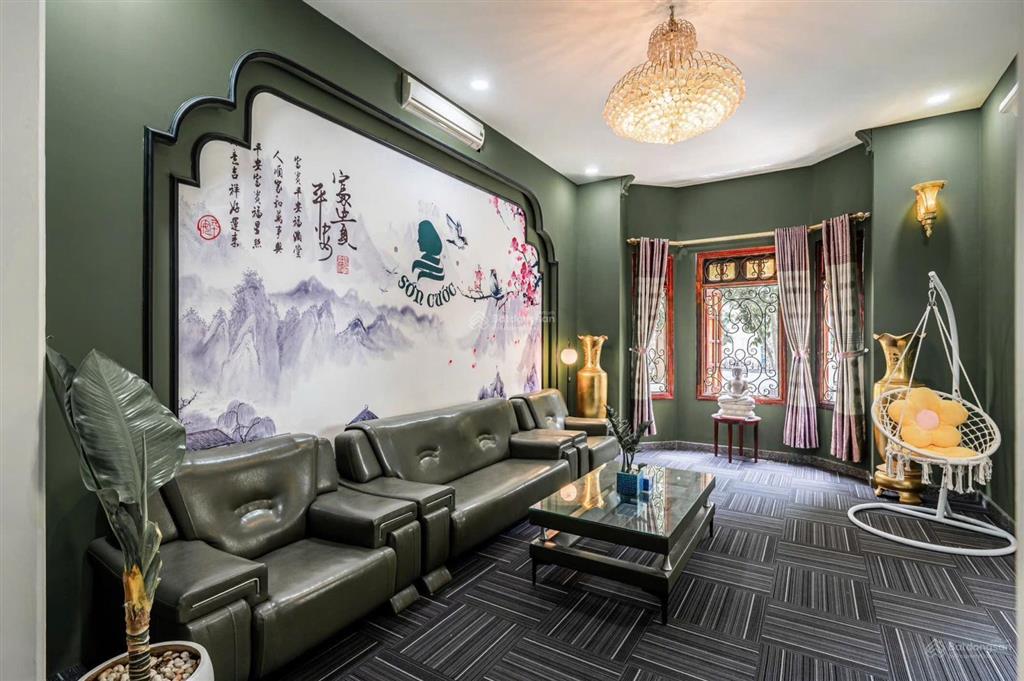 Cho thuê villa nguyễn văn hưởng, hồ bơi sân vườn, 25x25m, 130tr/thángtrệt 3 lầu, 7pn, 8wc full nt