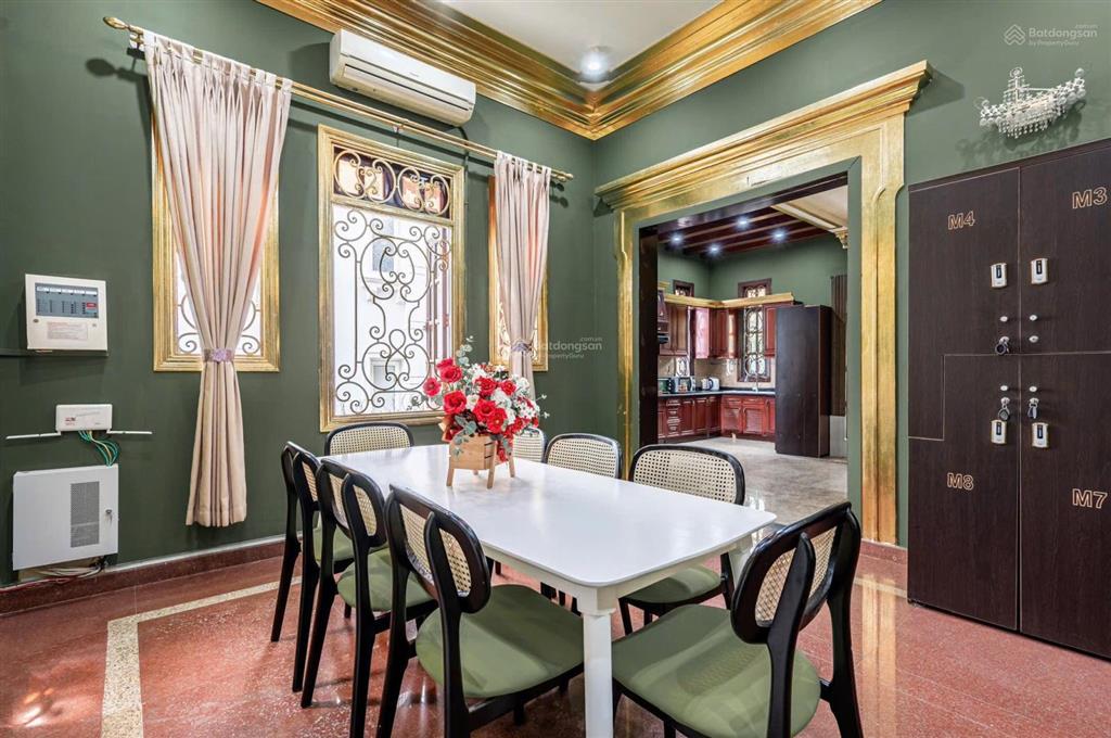 Cho thuê villa nguyễn văn hưởng, hồ bơi sân vườn, 25x25m, 130tr/thángtrệt 3 lầu, 7pn, 8wc full nt