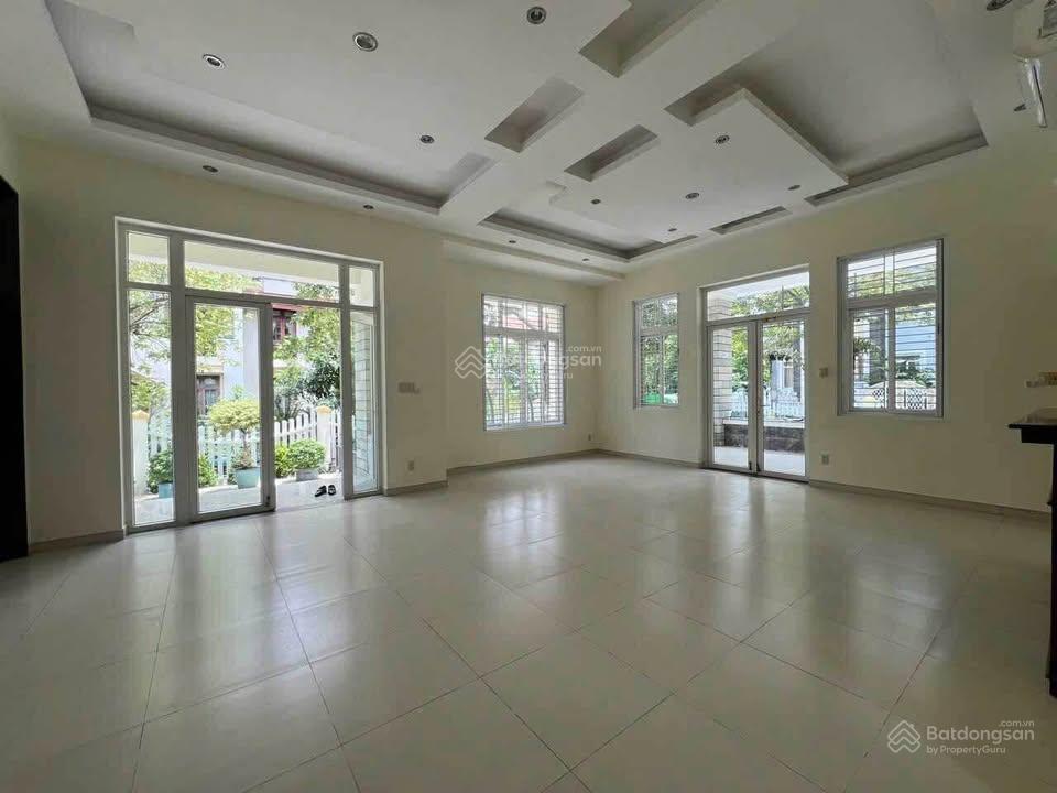 Villa compound nguyễn văn hưởng, thảo điền, 450m2, giá 104 triệu, trệt, 2 lầu, 4pn, hồ bơi sân vườn