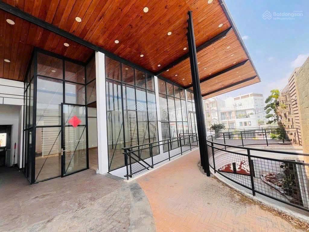 Cho thuê mặt bằng kinh doanh nguyễn thị định, tml, q2, 14x25m, giá 70tr/tháng, trệt + 1 lầu, 4wc