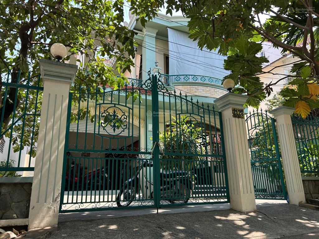 Cho thuê villa sân vườn an khánh, 10x25m, giá chỉ 50tr/tháng  trệt, 1 lầu, 4 phòng ngủ, 3wc