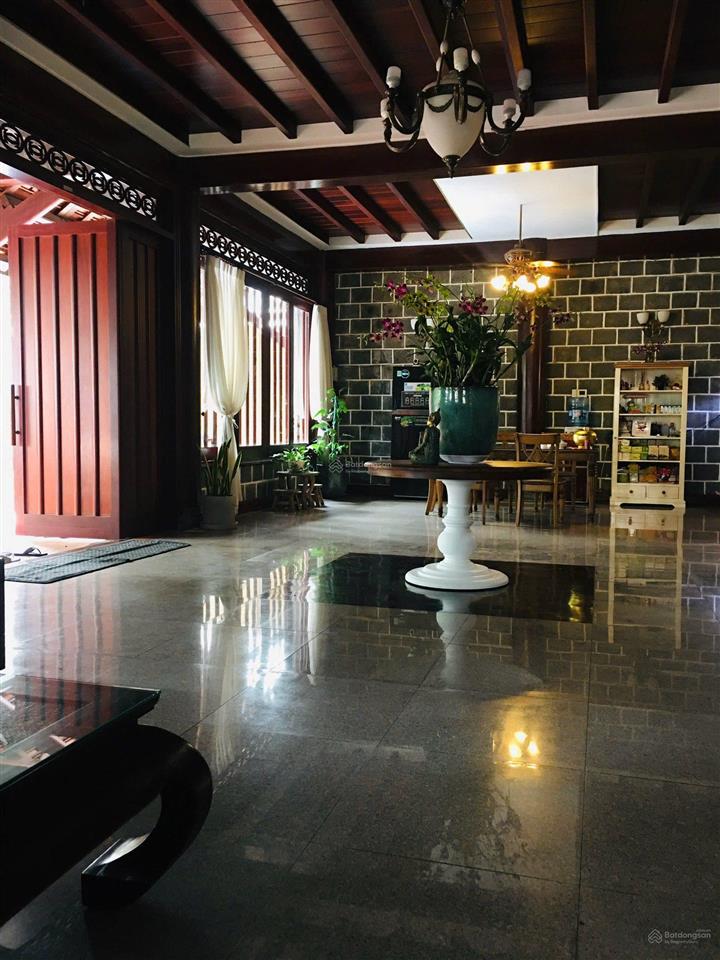Cho thuê villa nguyễn văn hưởng, thảo điền, 20x20m, giá 3500usd  trệt + 1 lầu, pn, full nội thất