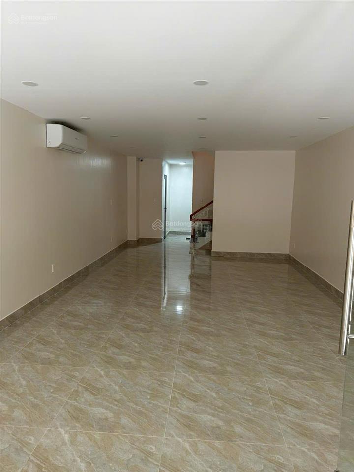 Cho thuê văn phòng vành đai tây, an khánh, 5x17,2m, giá chỉ 60tr/tháng, hầm, 4 tầng, thang máy