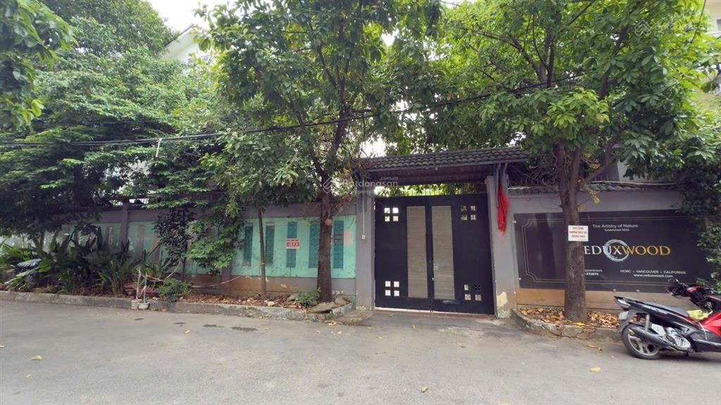 Cho thuê villa xuân thủy, thảo điền, 540m2, giá 5000usd/tháng  trệt, 2 lầu, 6 phòng ngủ