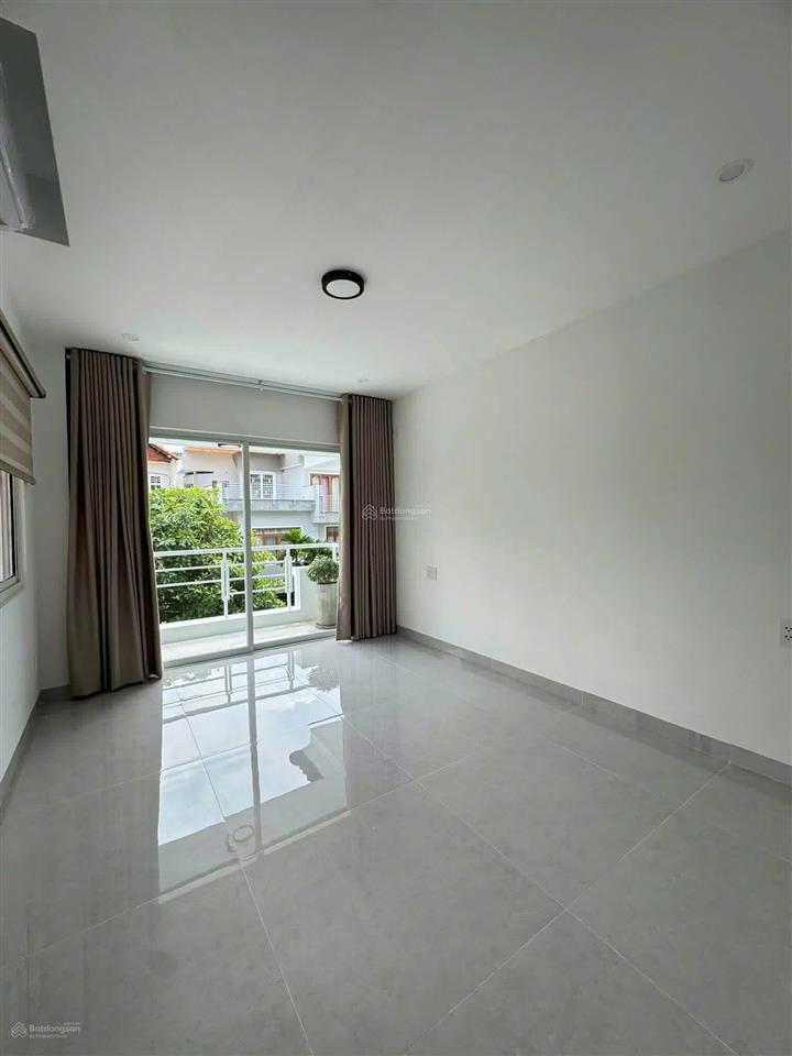 Cho thuê villa mới đẹp nguyễn văn hưởng, thảo điền