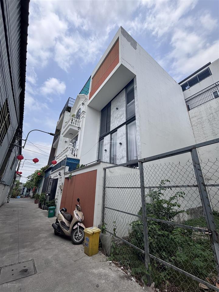 Cần bán gấp lô đất hẻm 23 đường 12 hiệp bình phước, ngay cổng khu biệt thự jamona.