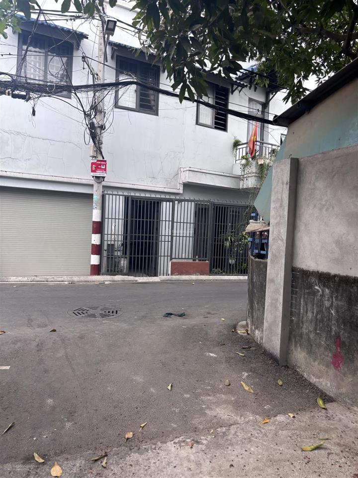 Bán nhà ngay sát ql1k linh xuân. vị trí đẹp. giá tốt.