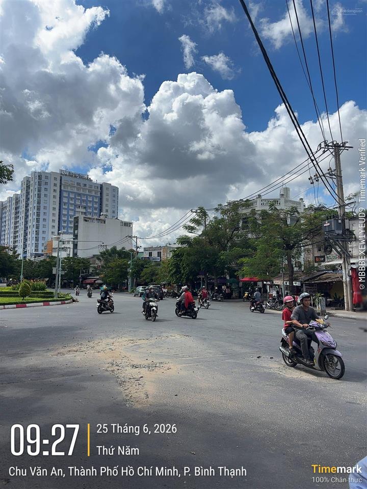 Chủ cần bán gấp dãy trọ cũ ngay đường chu văn an. tiện xây mới. vị trí đẹp