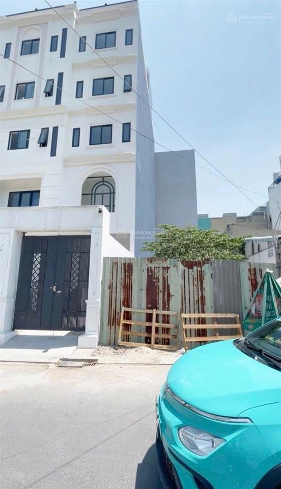 Đất mặt tiền đường 11 hiệp bình phước. giá đầu tư cực tốt