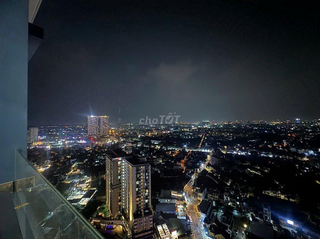HÀNG NGỘP - C-Sky view 80m2 2PN giá chỉ 2ty215