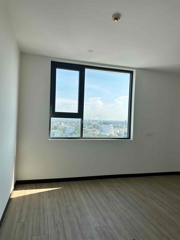 căn góc 2PN cho thuê 7tr *** tại C-Sky View