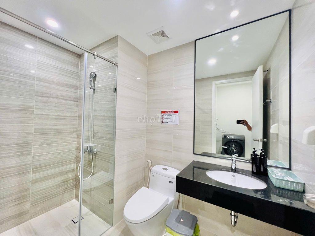 Cho thuê 2PN - emerald golf view - nội thất rất đẹp 