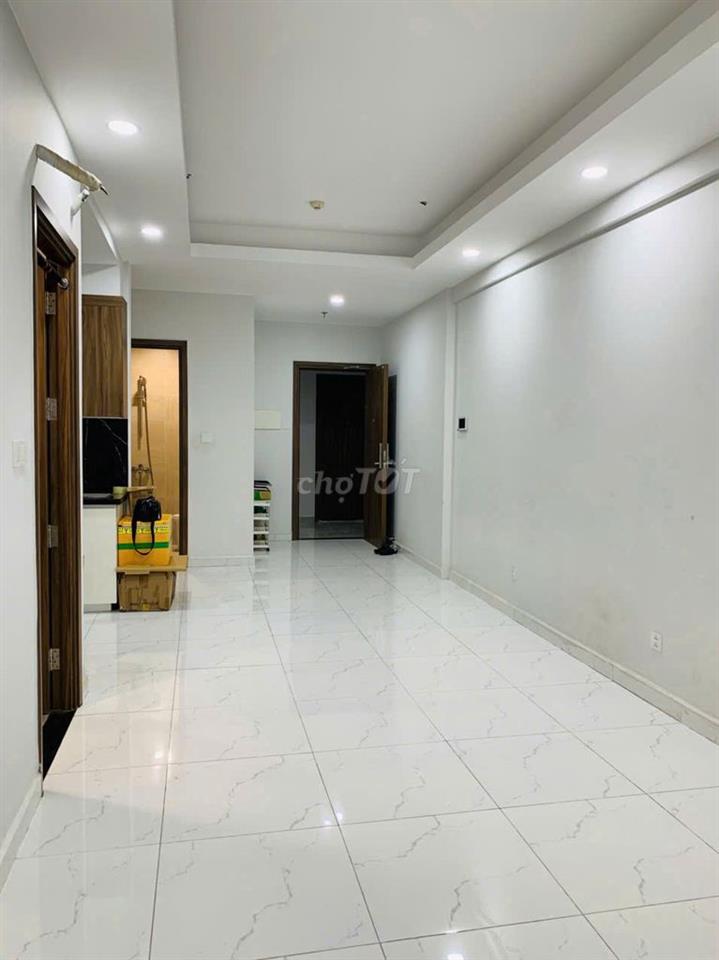 Cho thuê 2PN có nội thât giá 6tr, căn hộ Opal Skyline 