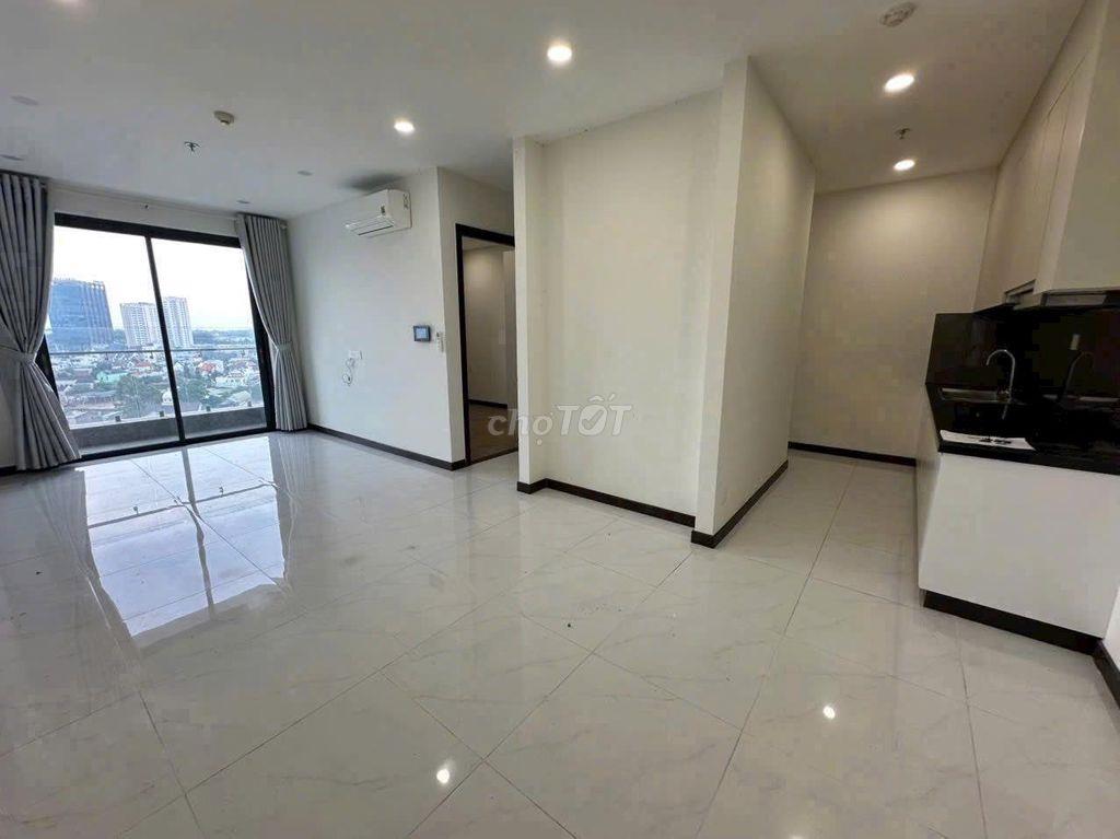 1PN Sky View thuê ở lâu dài , giá thuê 7tr5