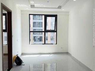 1 căn *** 2PN, giá thuê 5,5tr, bao phí quản lý tháng 8,9