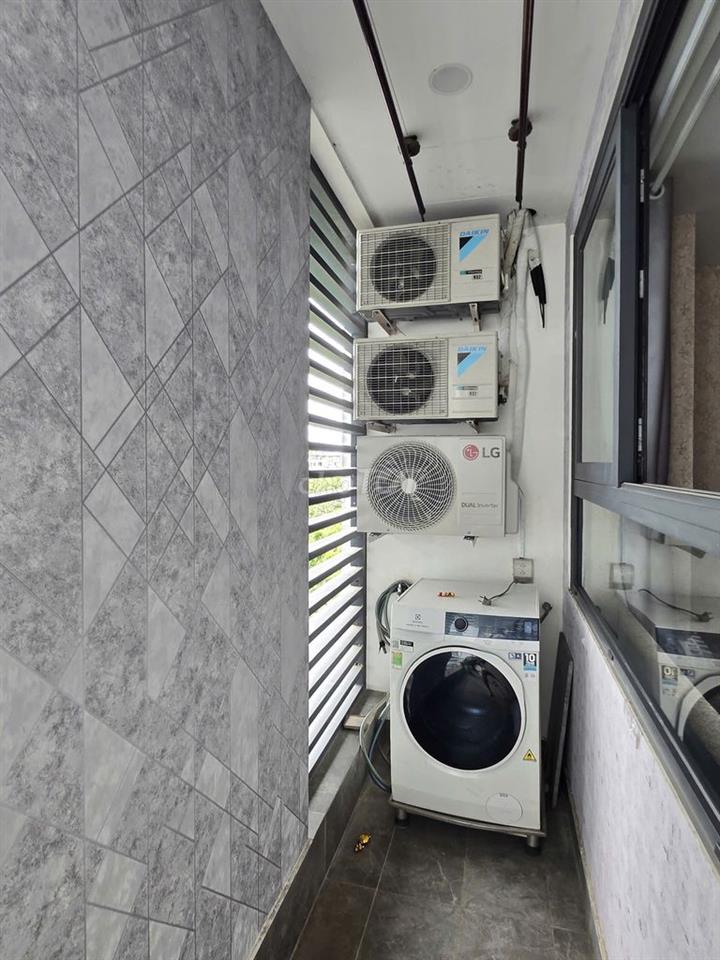 Thuê 3PN, nội thất đẹp, đầy đủ, giá quá rẻ chỉ 13tr , Sky View, TDM 