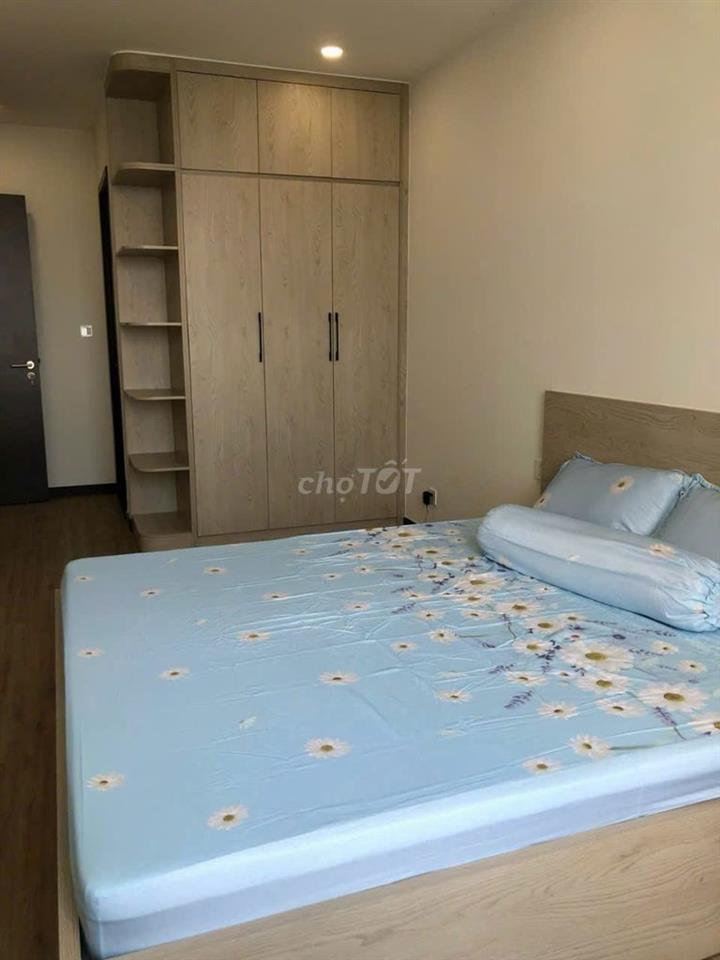 Thuê 2PN SKy View, Full NT, block B, tầng 25
