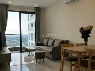 Thuê 2PN SKy View, Full NT, block B, tầng 25